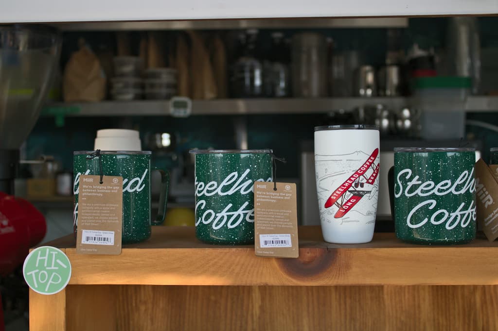 Coffee mugs and cafe shelves